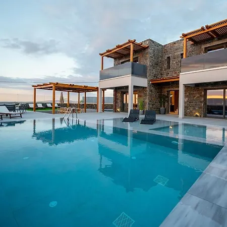 Brand New Petra Luxuria With A Private Pool And Jacuzzi Vila