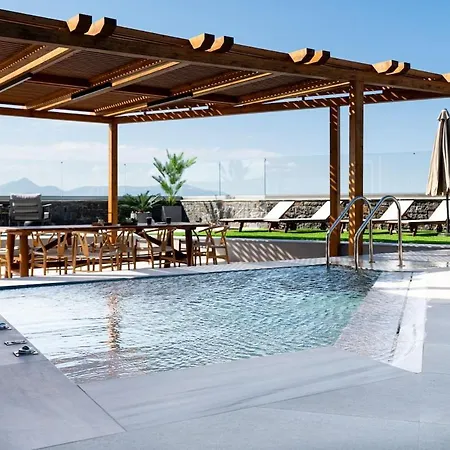 Brand New Petra Luxuria With A Private Pool And Jacuzzi Vila