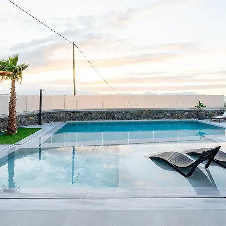 Brand New Petra Luxuria With A Private Pool And Jacuzzi