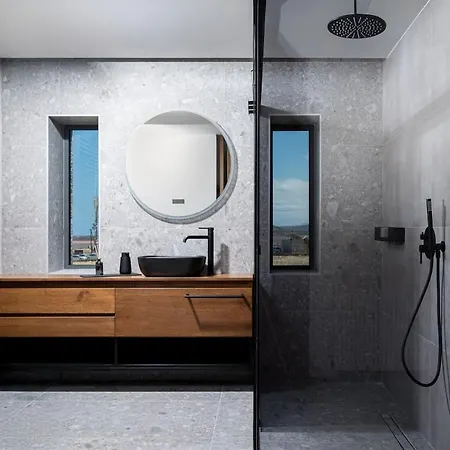 Brand New Petra Luxuria With A Private Pool And Jacuzzi Vila *