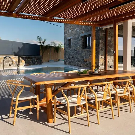 Brand New Petra Luxuria With A Private Pool And Jacuzzi