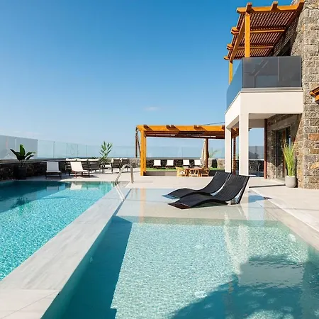 Vila Brand New Petra Luxuria With A Private Pool And Jacuzzi *