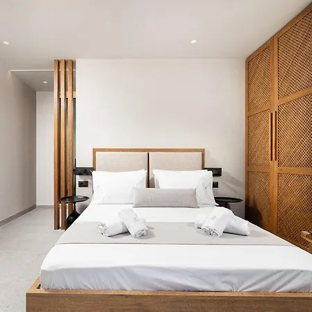 Brand New Petra Luxuria With A Private Pool And Jacuzzi * Prassás